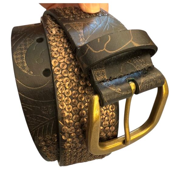 Lucky Brand Black Brown Tooled Embossed Leather Belt Brass Buckle Boho S NEW - Picture 8 of 9